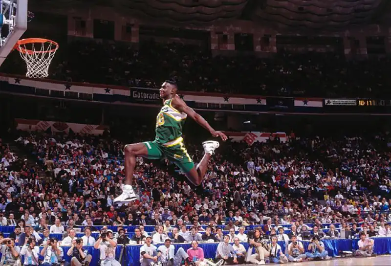 shawn kemp dunk contest nike air flight 