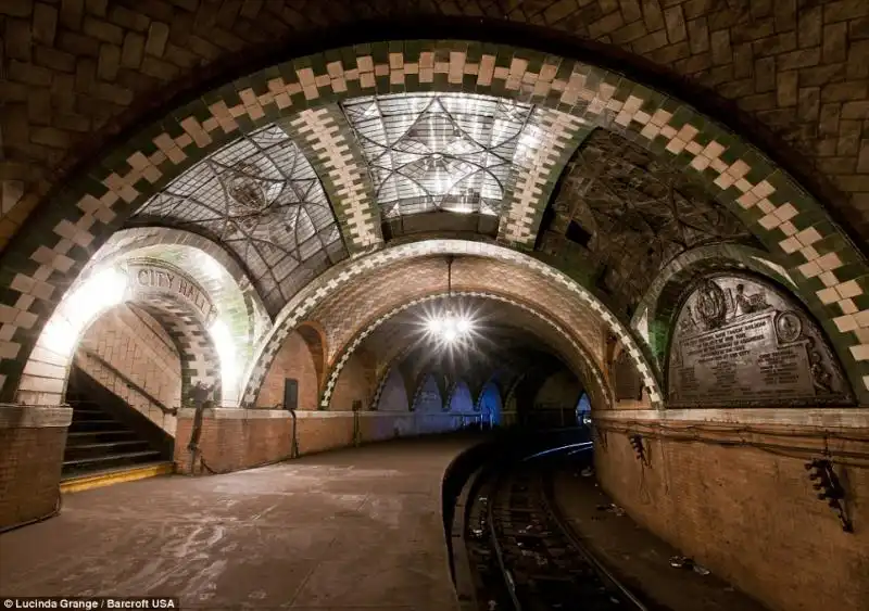 Stazione abbandonata nella metro di New York 