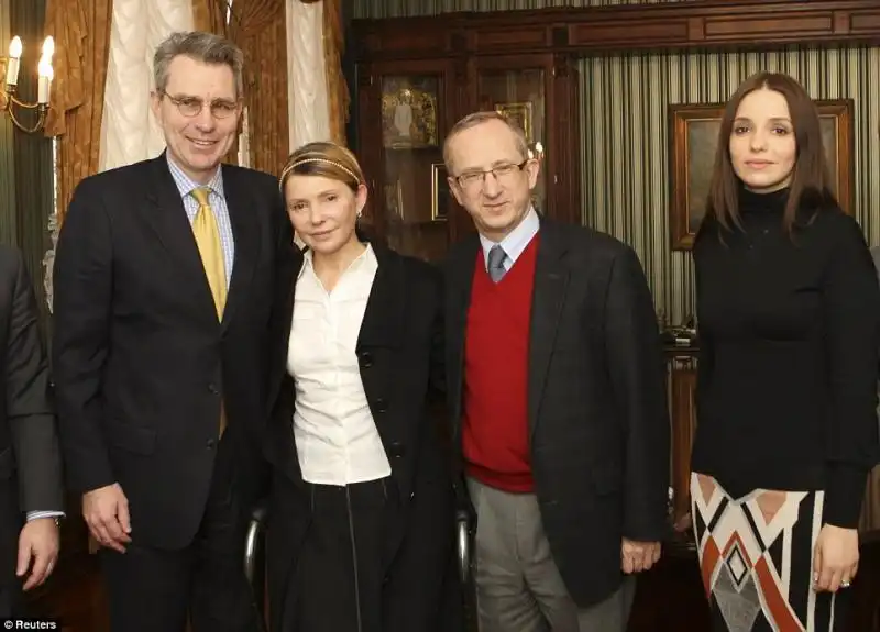 La Tymoshenko con ambacciatore USa in Ucraina e Delegato UE 