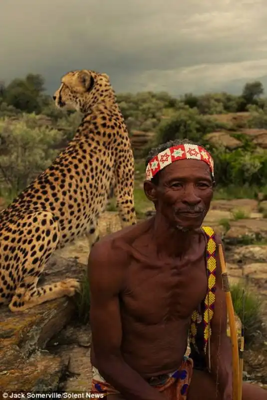 due cacciatori di un'antica tribu?? in namibia 7