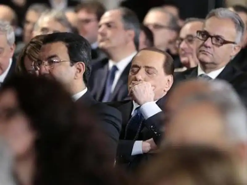 berlusconi dorme 