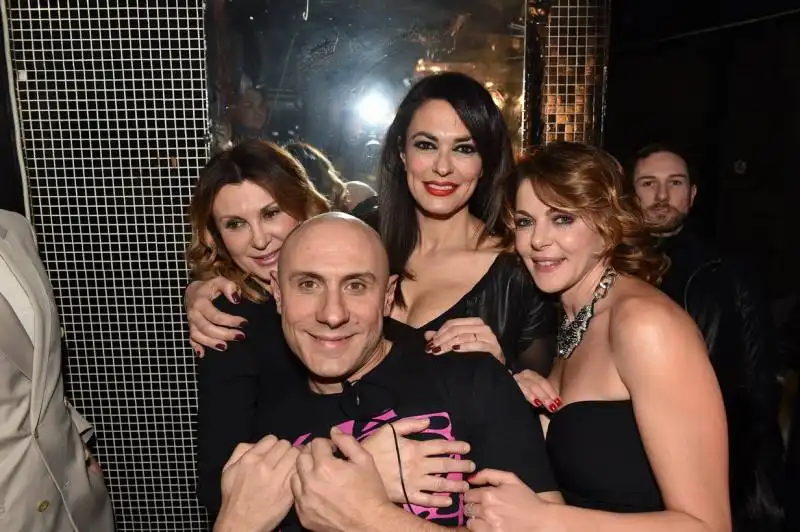 diego longobardi manuela moreno mariagrazia cucinotta e claudia gerini