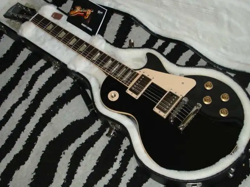 gibson les paul standard black ebony