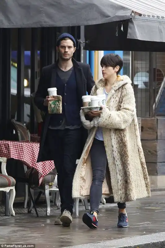 jamie dornan e amelia warner 5