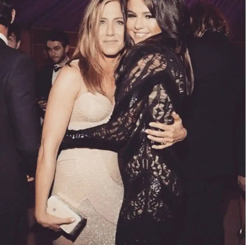 jennifer aniston selena gomez