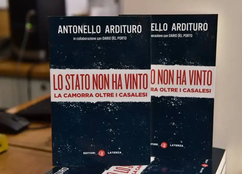 libro presentato