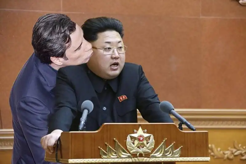 meme travolta con kim jong un