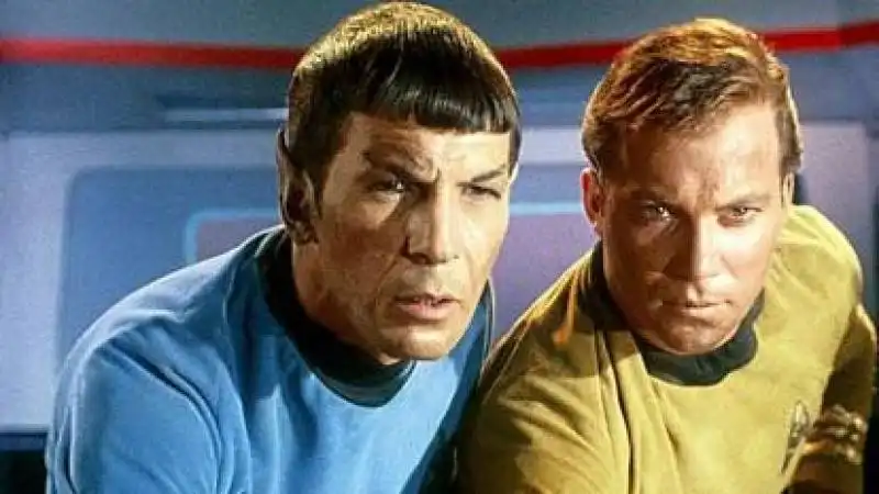 NIMOY E SHATNER