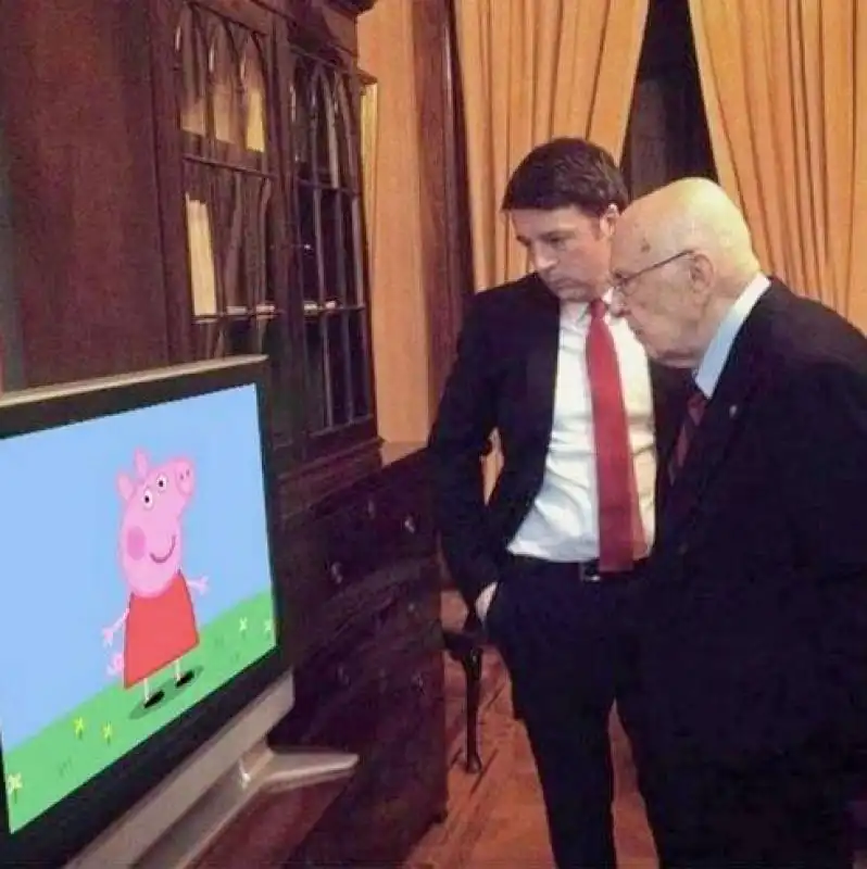 renzi napolitano guardano peppa pig