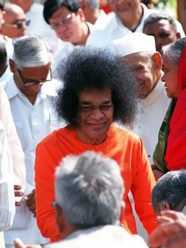 sathya sai baba