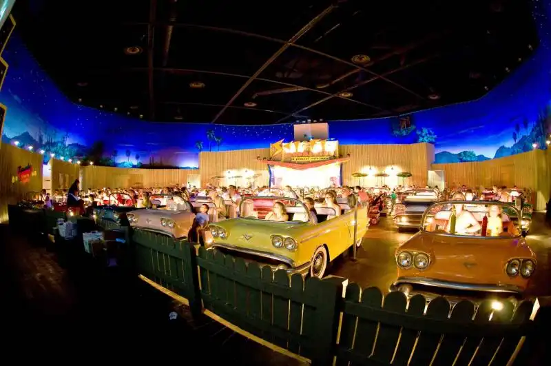 Sci-fi Dine-in Theater, Disney's Hollywood Studios 2