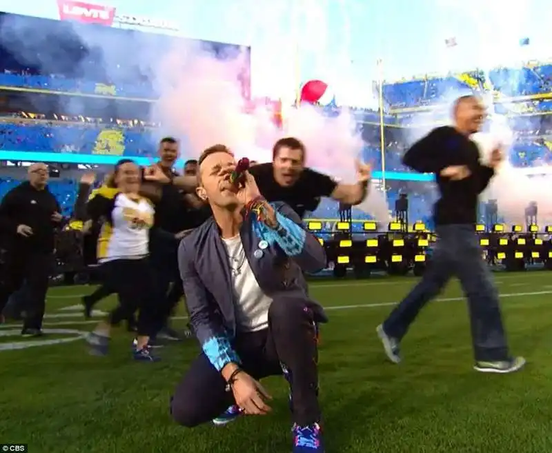 chris martin al superbowl