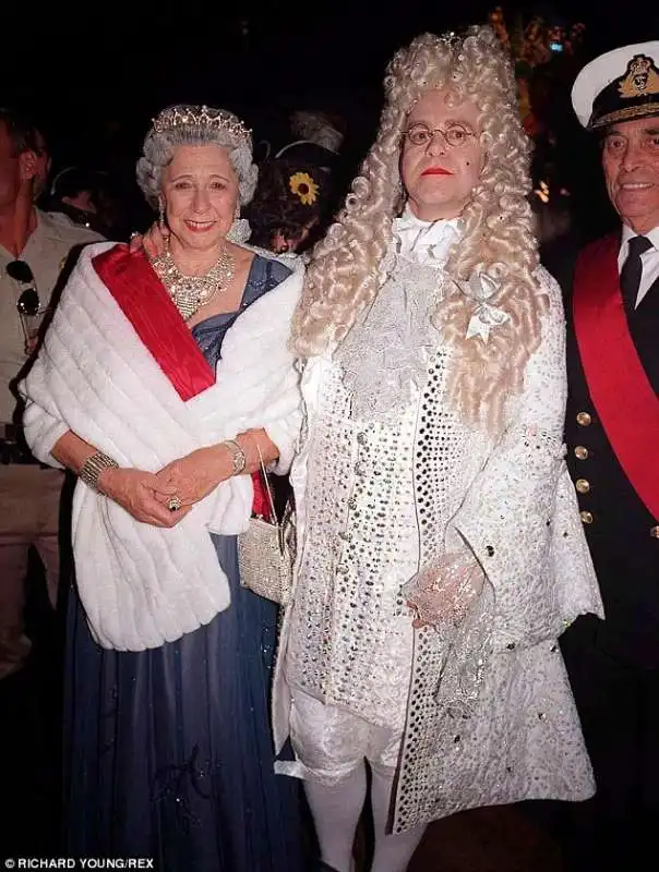 elton e sua madre alla festa di cinquanta anni