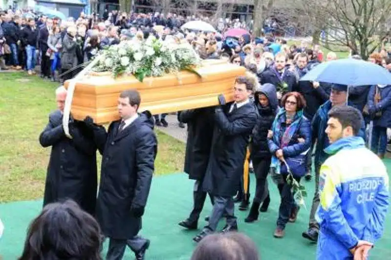 FUNERALE REGENI