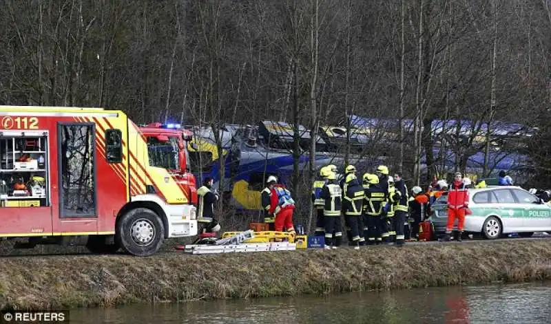 germania incidente ferroviario a sud di monaco di baviera  1