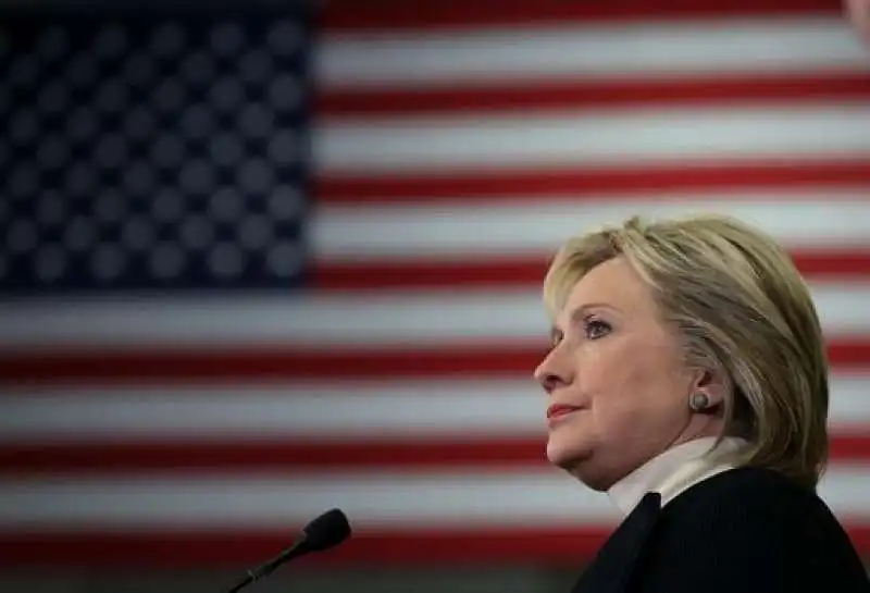 hillary clinton 392cdF-U03068802571DGn-512x350@Corriere-Web-Nazionale