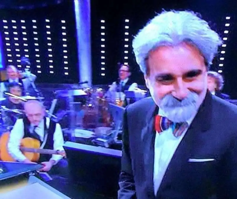 il papillon arcobaleno di beppe vessicchio