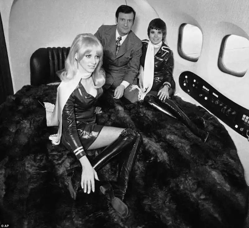 jet di hugh hefner 70