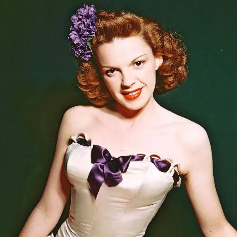 judy garland alcolista e tossicodipendente