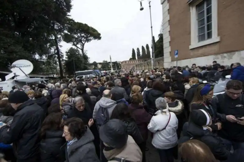 le spoglie di padre pio arrivano a roma