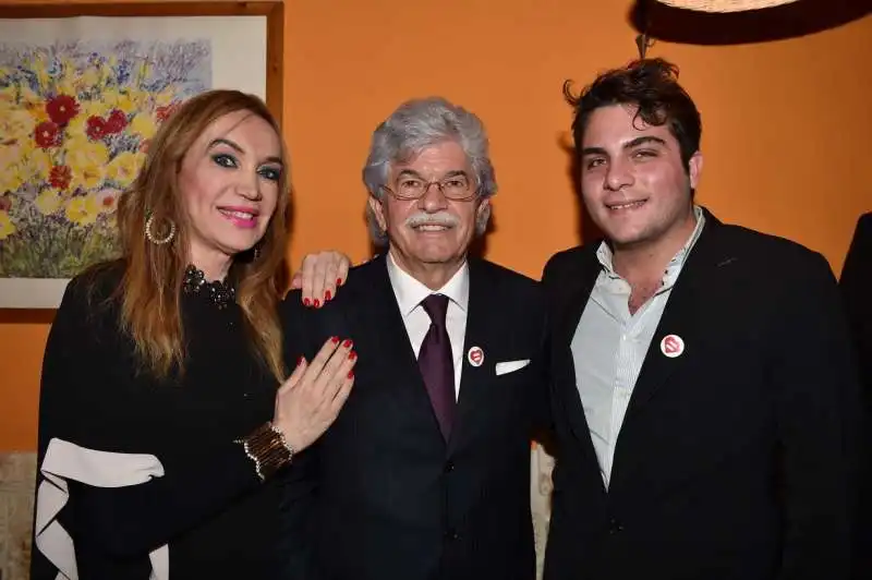 mara keplero antonio razzi e  mario colamarino presidente del mario mieli