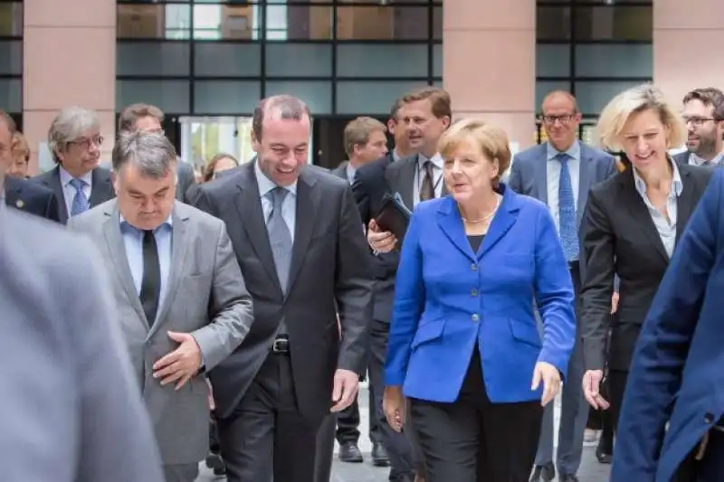 merkel con manfred weber