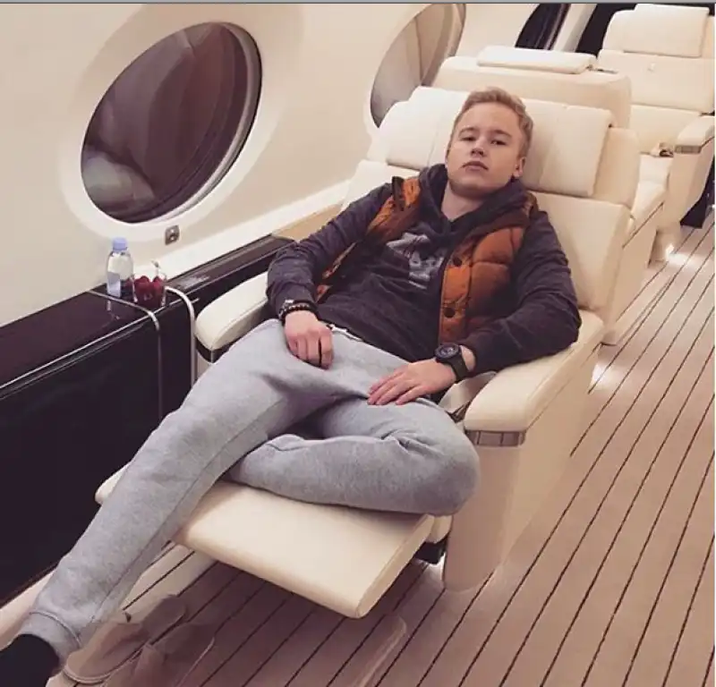 rich kid su jet privato