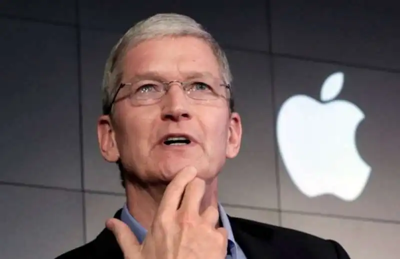 tim cook apple