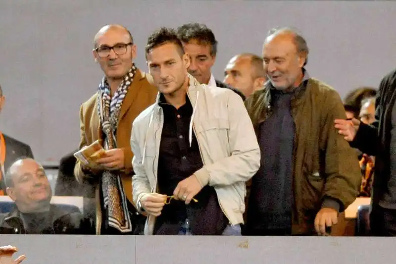 TOTTI IN TRIBUNA  