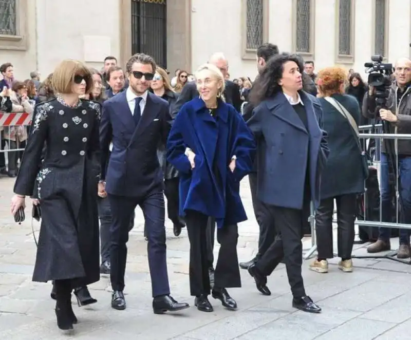 anna wintour con la sozzani family