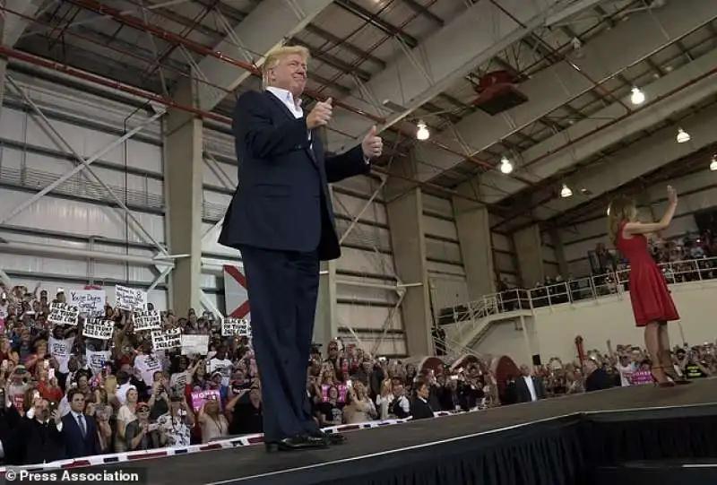 donald trump rally in florida da presidente  3