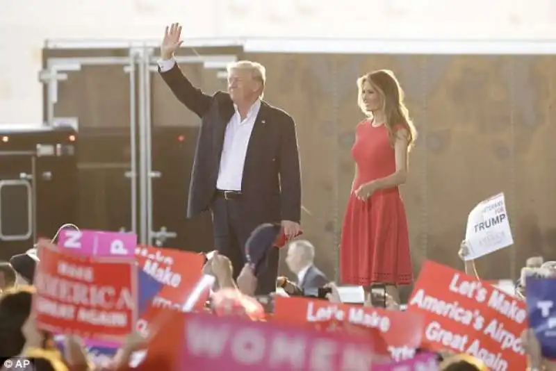 donald trump rally in florida da presidente  9