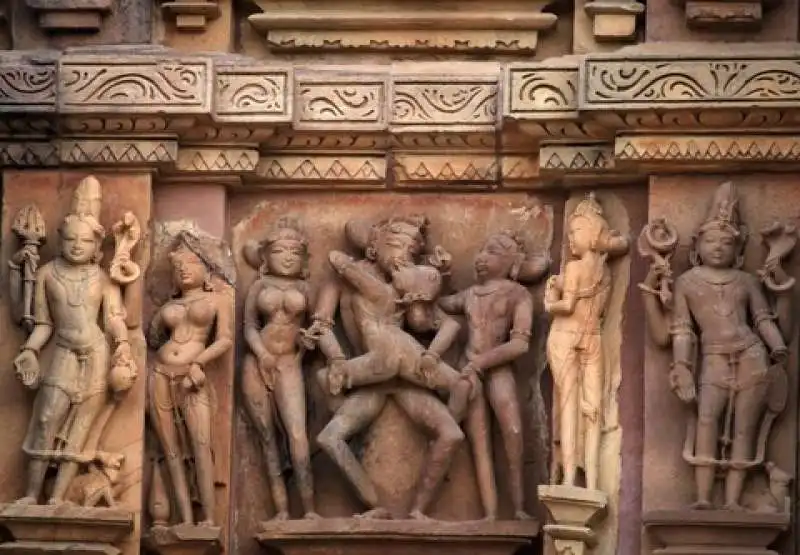 il kamasutra dei templi sacri di khajuraho 