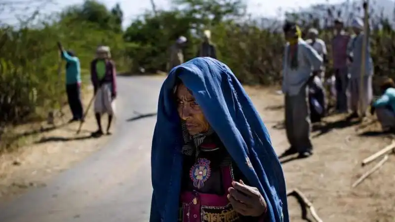 INDIA CACCIA ALLE STREGHE