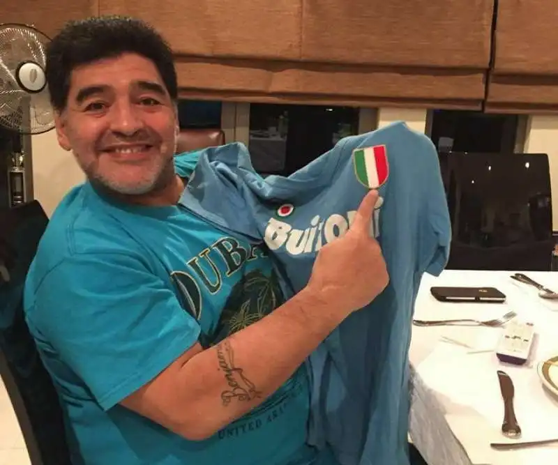 MARADONA E IL NAPOLI