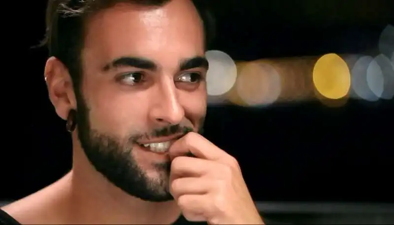 marco mengoni. 