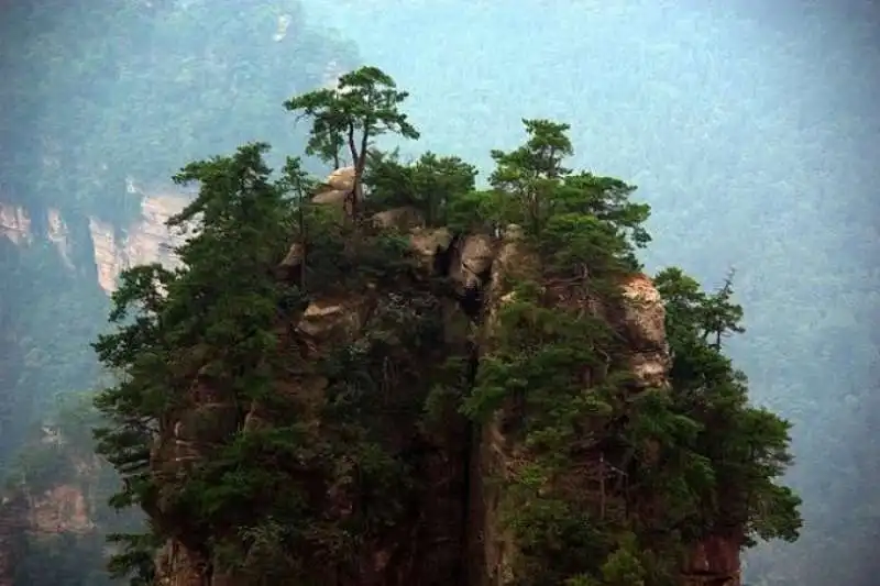 MONTAGNE DI TIANZI