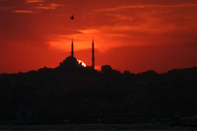 ROSSO ISTANBUL    