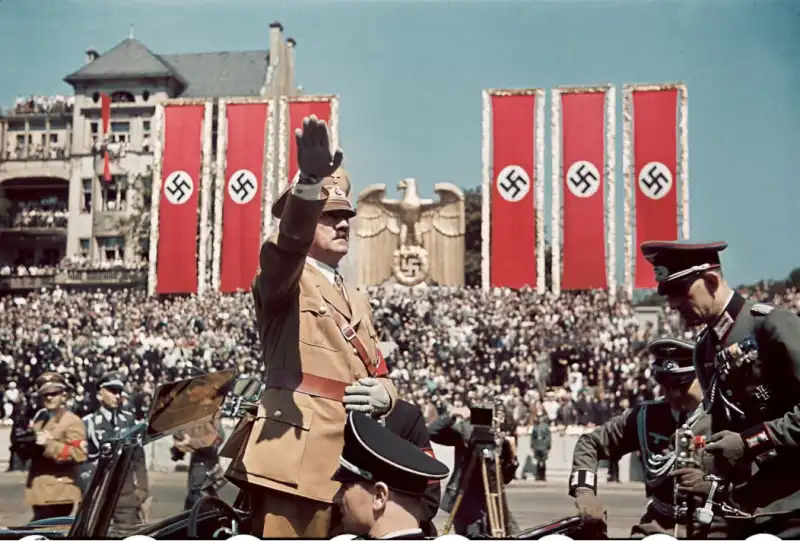 foto a colori del terzo reich