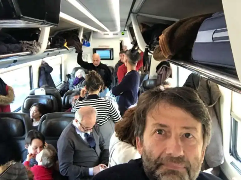 franceschini bloccato sul trenitalia per ferrara