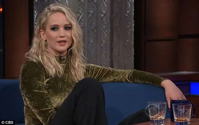 jennifer lawrence al late show