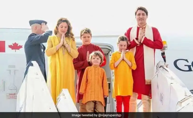 JUSTIN TRUDEAU CON LA FAMIGLIA IN INDIA    