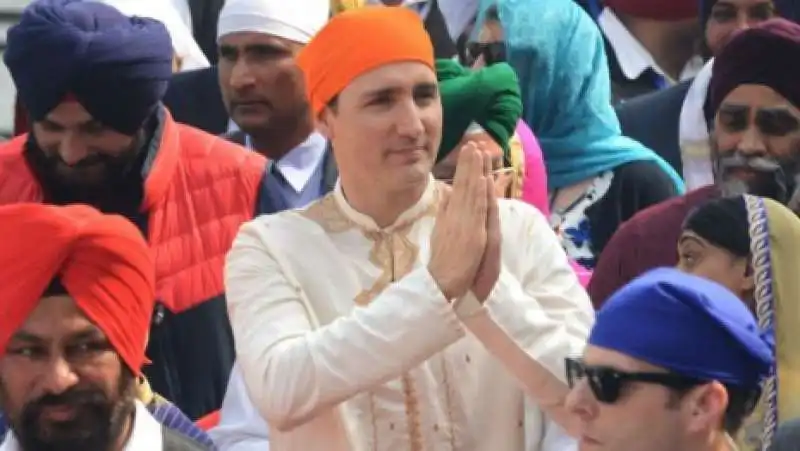 JUSTIN TRUDEAU CON LA FAMIGLIA IN INDIA 