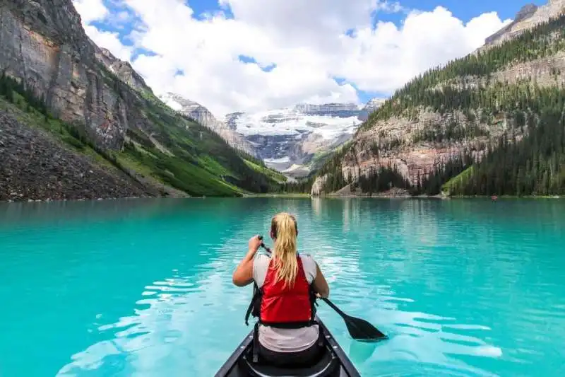 lago di banff canada