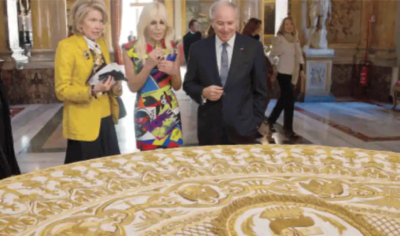 c.h. schwarzman donatella versace s.a. schwarzman