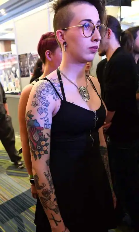 ragazza tatuata (3)