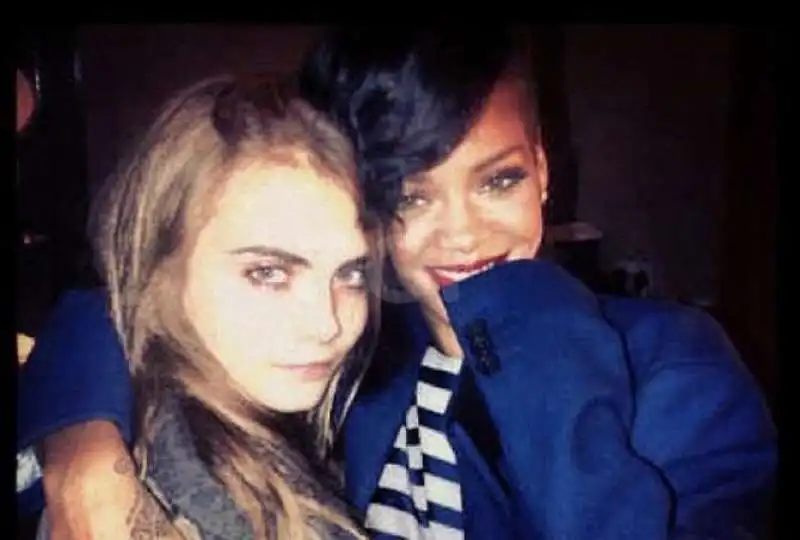 rihanna cara delavigne