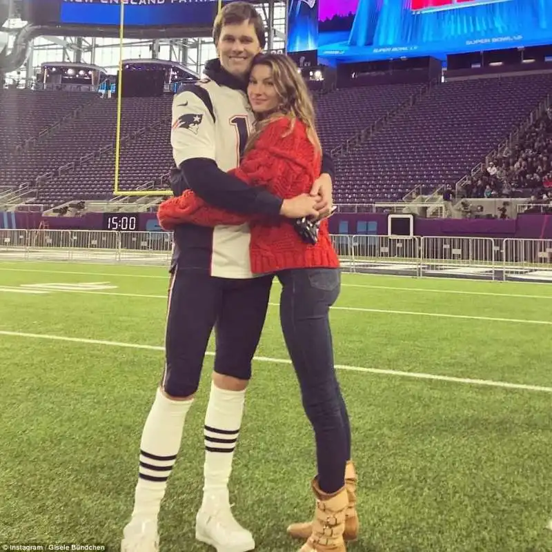 tom brady e gisele prima della partita