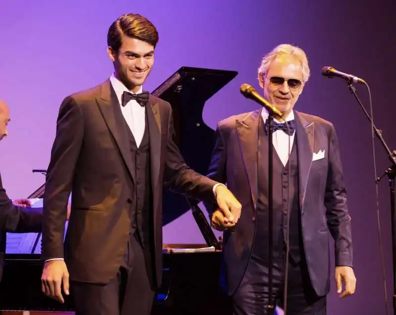 andrea bocelli con il figlio matteo 1