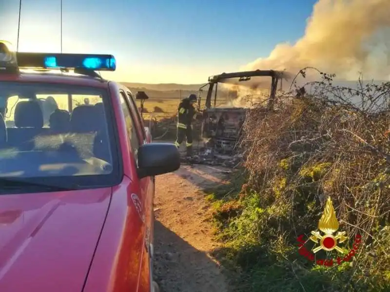 ASSALTO A UN'AUTOCISTERNA DI LATTE A SASSARI